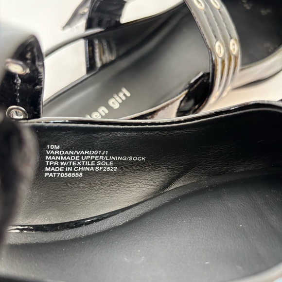 Madden Girl Goth black patent leather pointed toe buckle slingback flats 10M - Picture 13 of 14